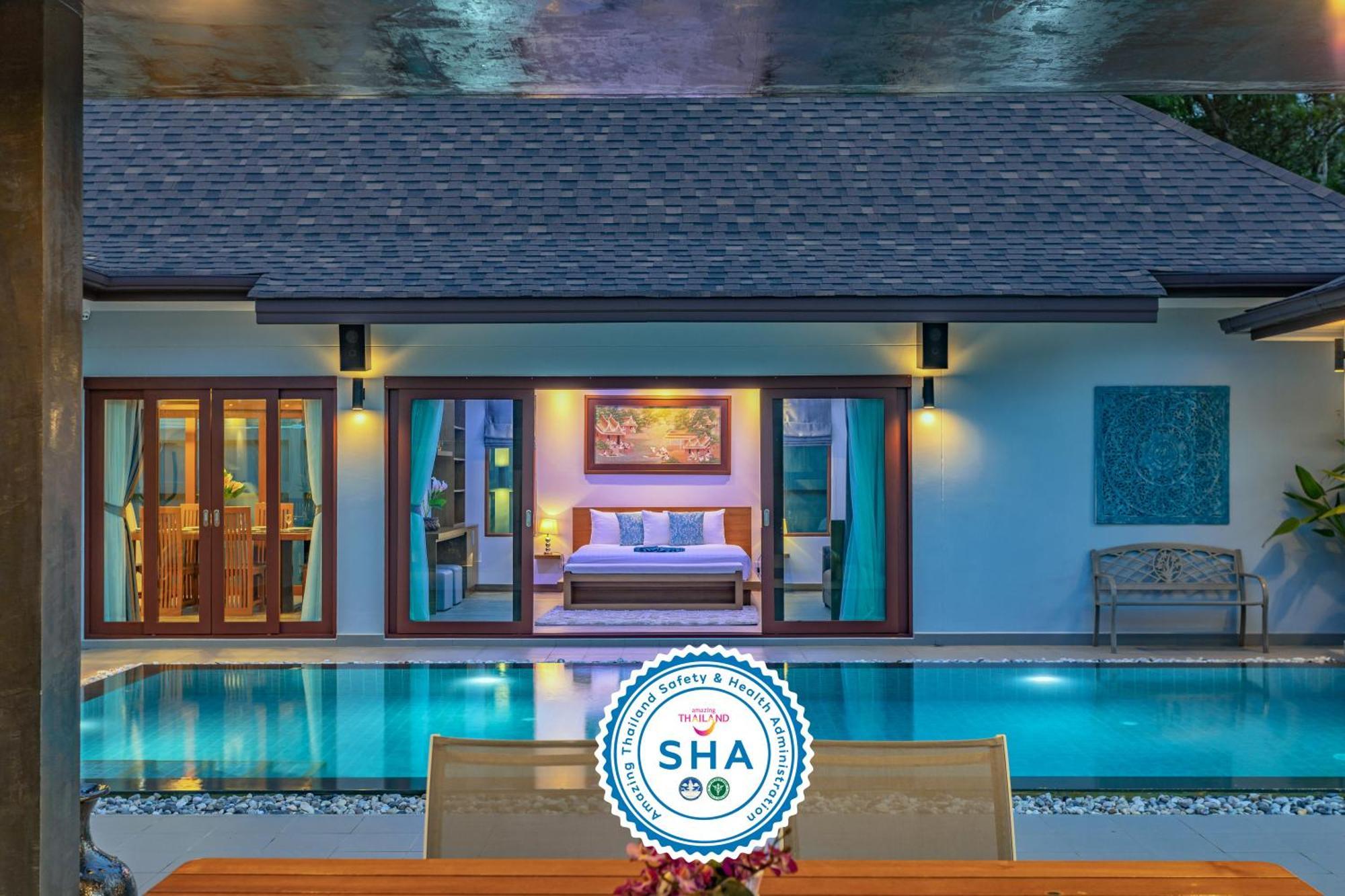 Bangtao Boutique Villa Praia de Bang Tao Exterior foto