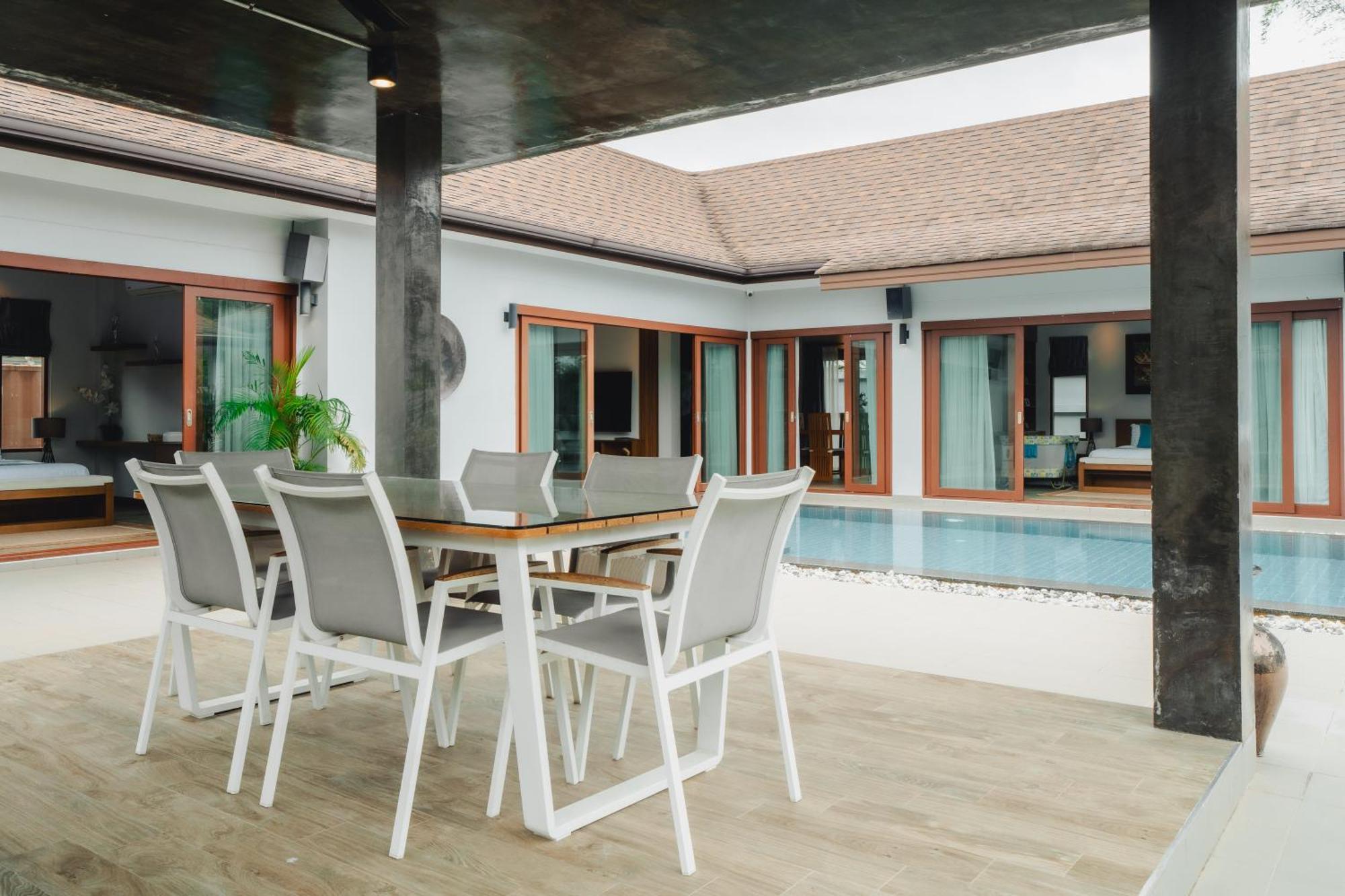 Bangtao Boutique Villa Praia de Bang Tao Exterior foto